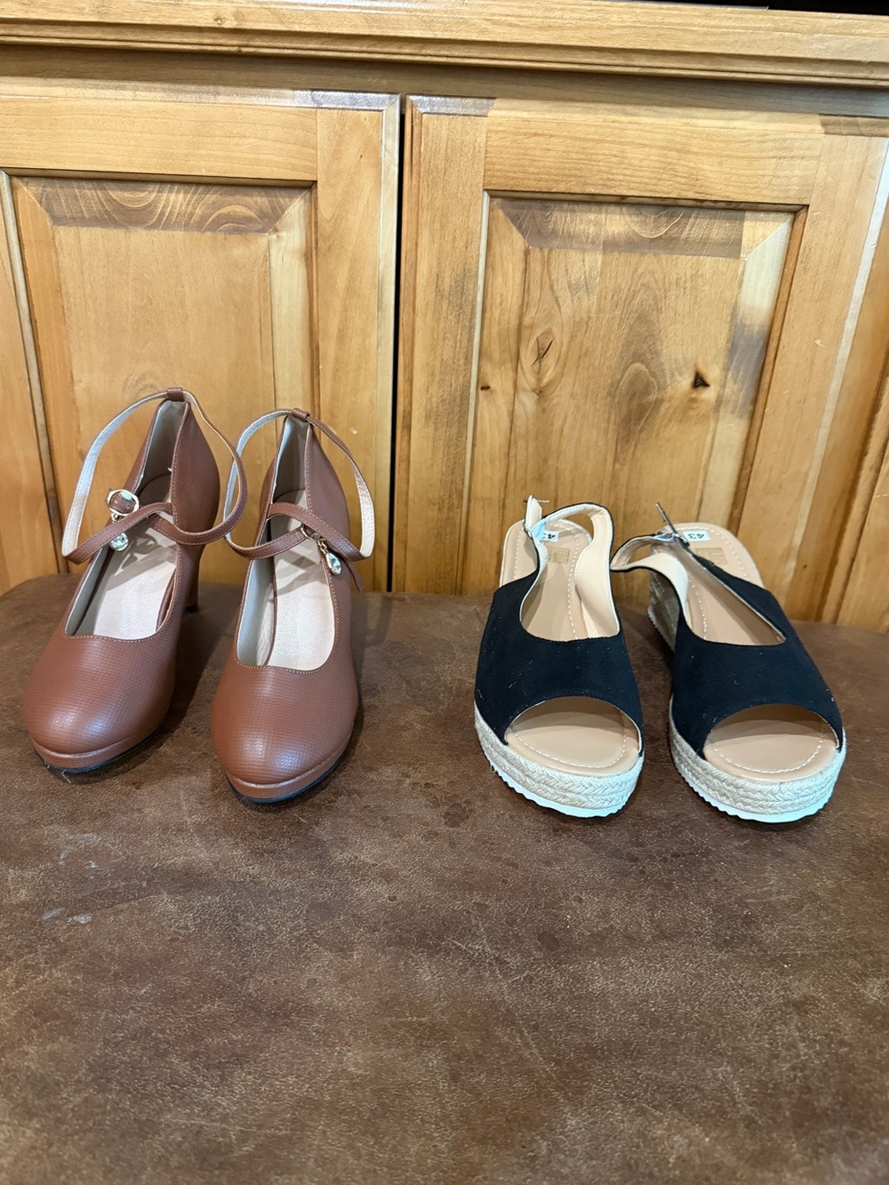 SHEIN Brown Ankle-Strap Pumps & Black Open-Toe Slingbacks Duo Never Worn - Picture 2 of 5